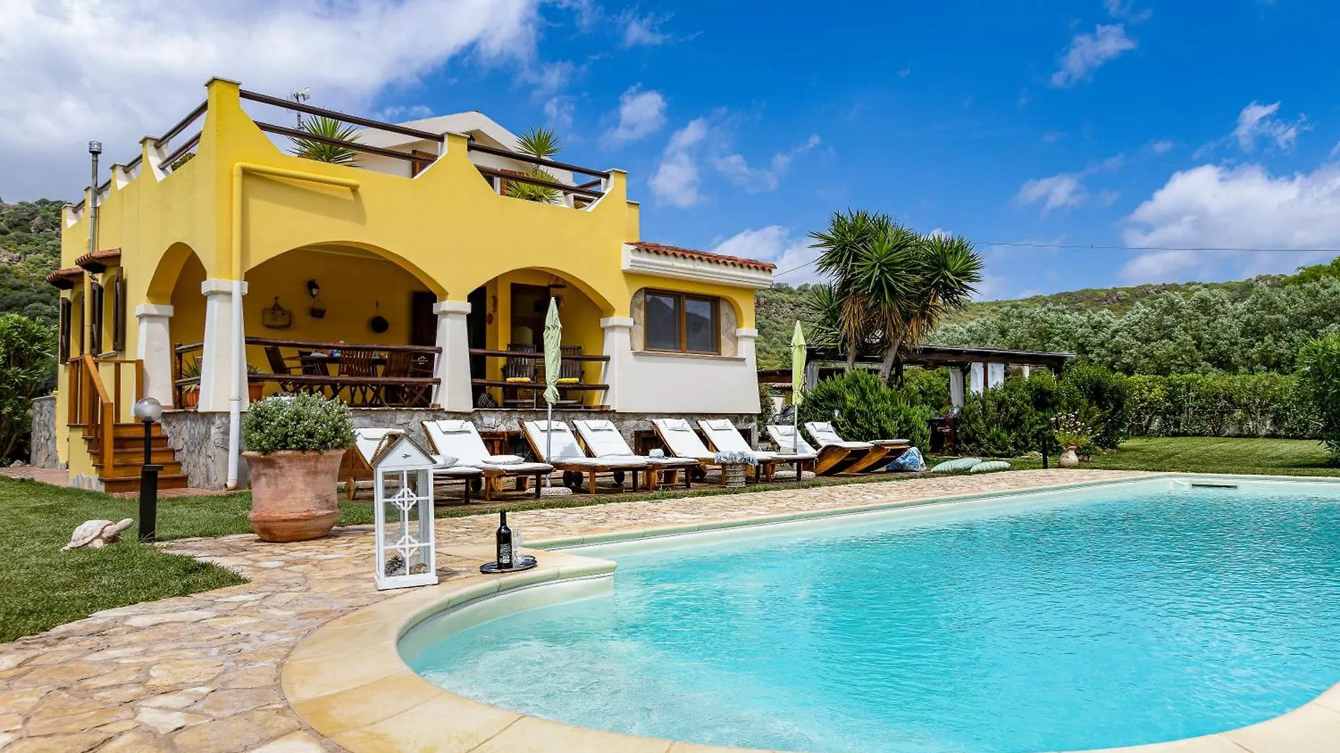 Villa Saige , Piscina Con Idromassaggio Alghero 0*,  Italy